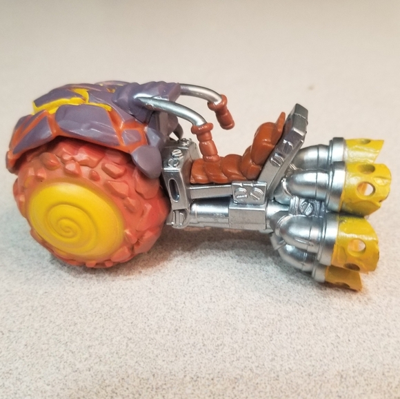 Skylanders Superchargers Burn Cycle Activision 2015 - Picture 6 of 6